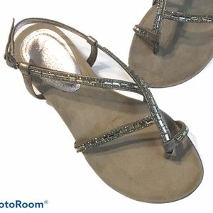 Kenneth Cole strappy flat rhinestone sandals NIB
